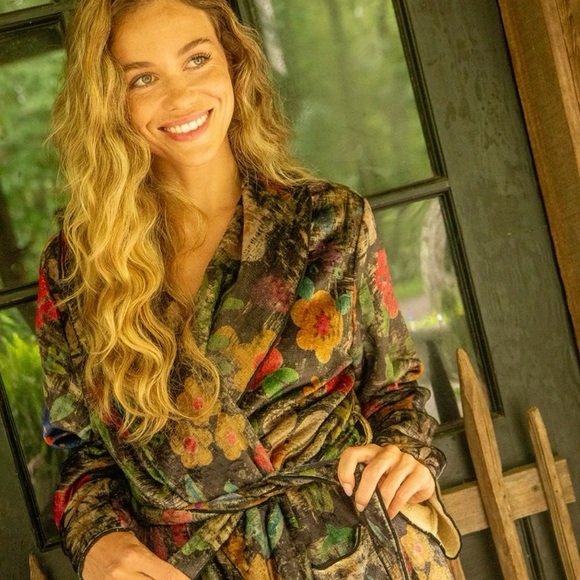 NWT NATURAL LIFE COZY BLANKET ROBE wildflowers midi SMALL - Picture 2 of 5